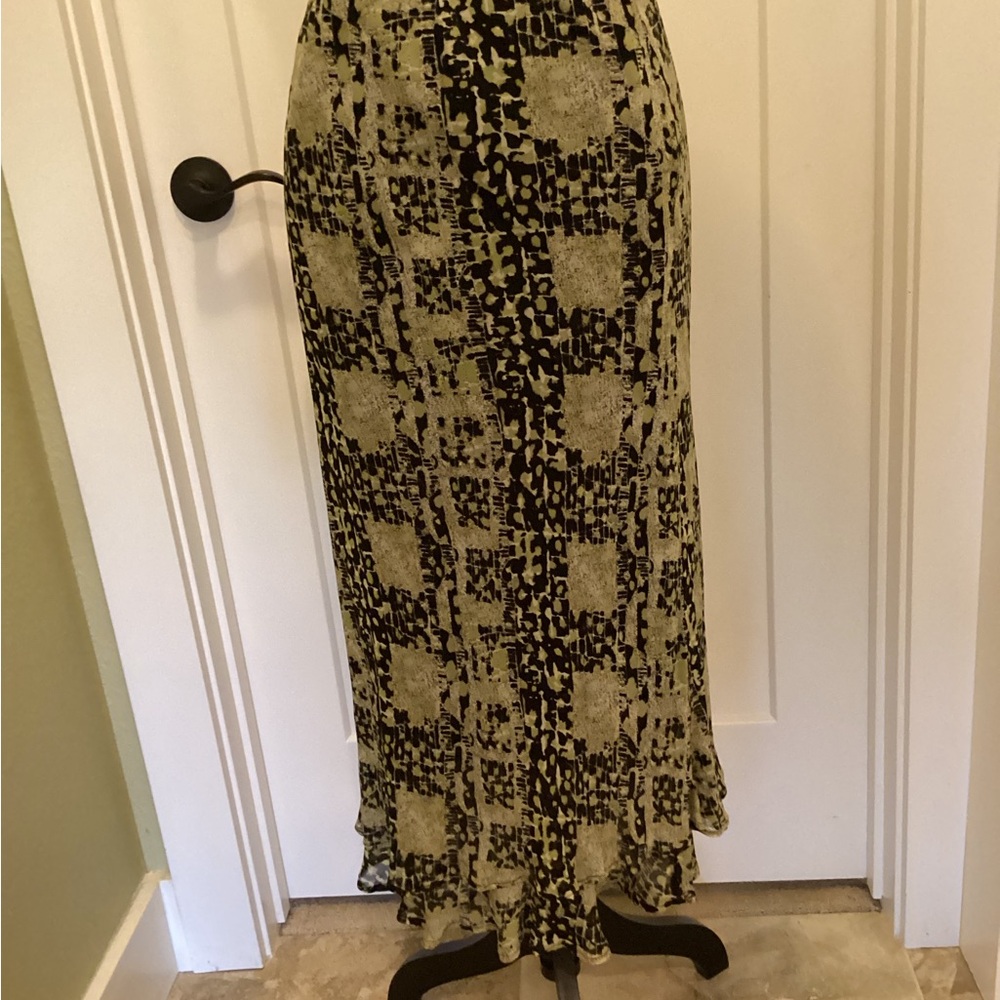 Nine West Black and Cream Midi Skirt